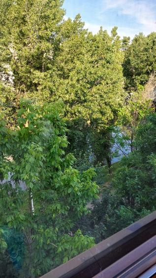 Garsonieră decomandată în Colentina