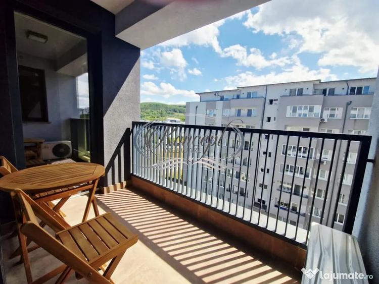 Apartament cu 2 camere semidecomandat în Florești