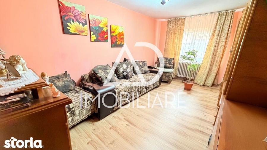 Apartament cu 3 camere decomandat în 9 Mai