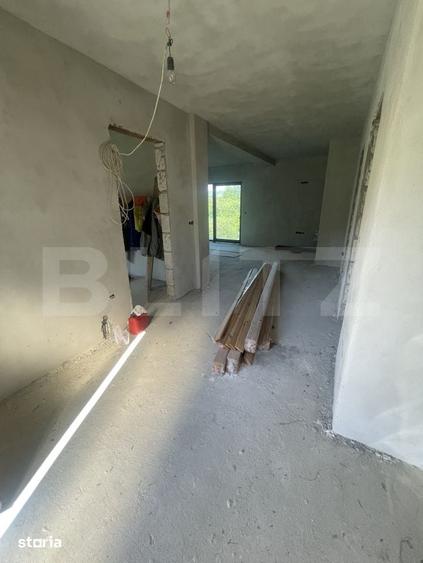 Casă cu 5 camere cu Teren 1800 Mp în Central