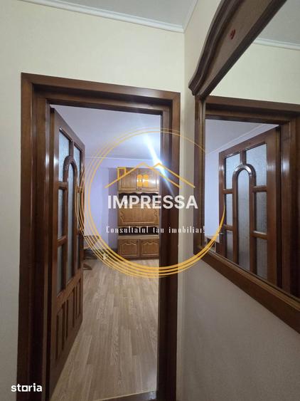 Apartament cu 3 camere decomandat în Burdujeni
