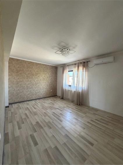 Casă cu Teren 220 Mp în Corbeanca