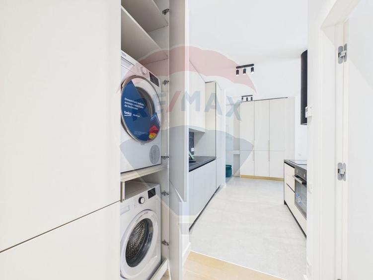 Apartament cu 2 camere semidecomandat, mobilat în Timpuri Noi