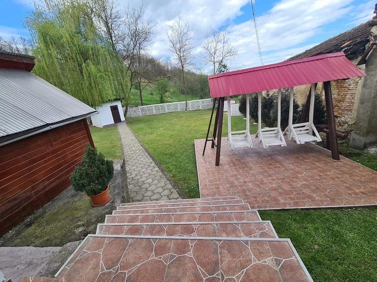 Casă cu 3 camere cu Teren 400 Mp în Breazova