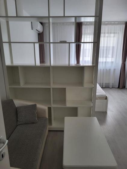 Garsonieră decomandată în Exterior Vest