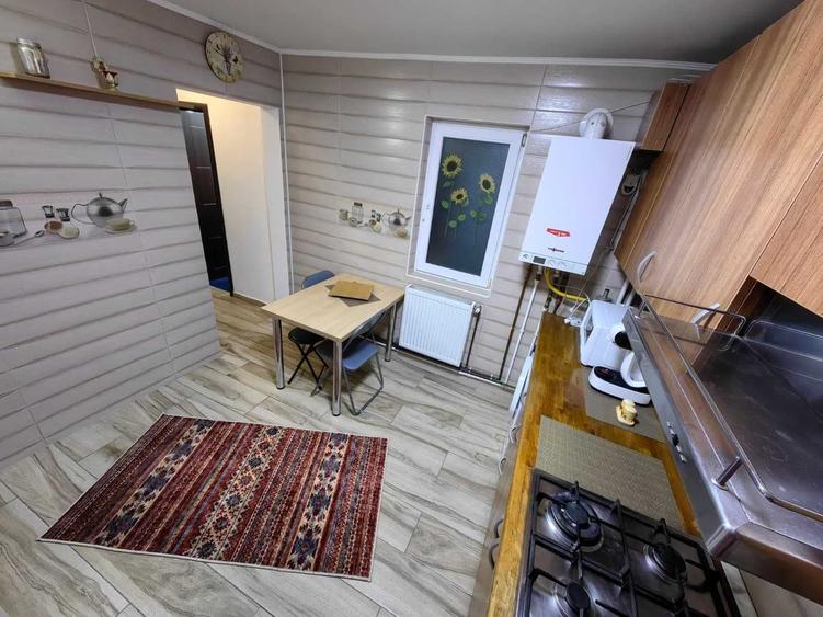 Apartament cu 2 camere decomandat în Gorjului