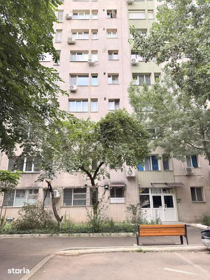 Apartament cu 2 camere semidecomandat în Iancului