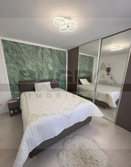 Casă individuală cu 5 camere cu Canalizare în Gheorgheni