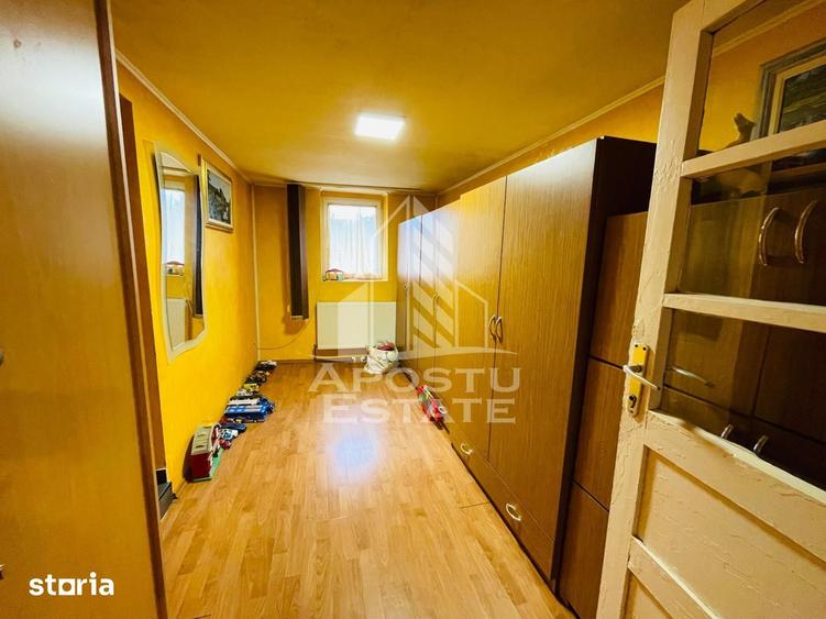 Casă cu 3 camere cu Teren 1400 Mp în Grădiște