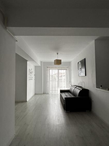 Apartament cu 3 camere în Lenin Sud