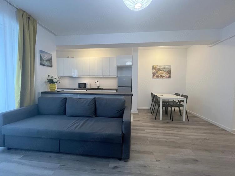 Apartament cu 3 camere decomandat în Circumvalațiunii