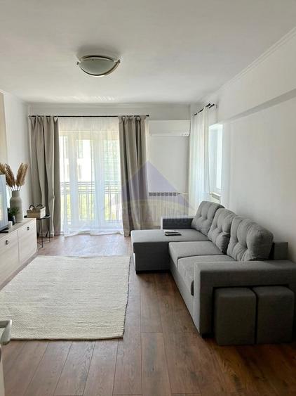 Apartament cu 2 camere decomandat, mobilat în Splaiul Unirii