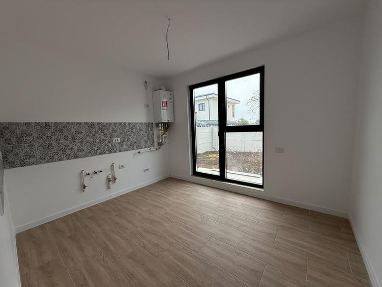 Casă individuală cu 3 camere cu Teren 270 Mp în Clinceni
