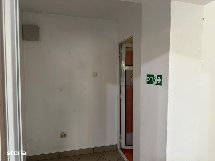 Spațiu comercial, de 45 mp, în Decebal