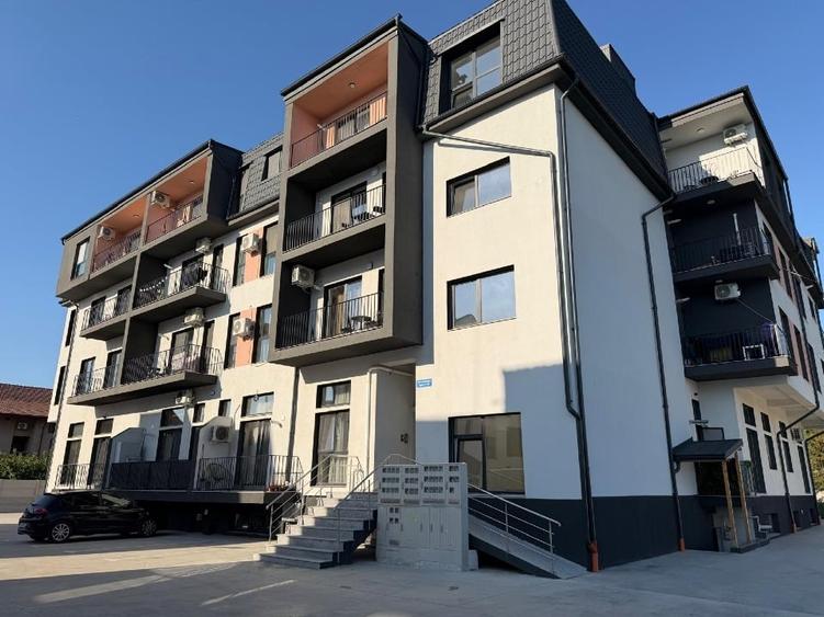 Apartament cu 2 camere decomandat, mobilat în Central