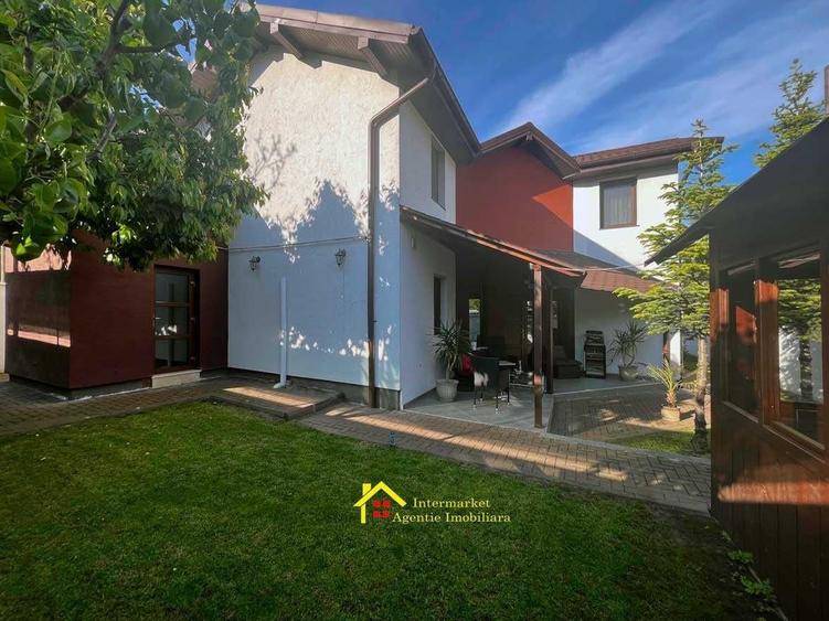 Casă cu 4 camere în Ultracentral