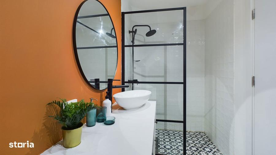 Apartament cu 2 camere decomandat în Romană
