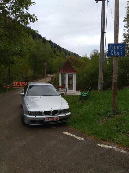 Teren de 3000 mp, în Cazaci