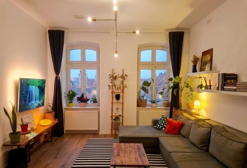 Apartament cu 3 camere decomandat în Medicină