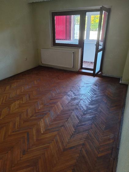 Apartament cu 2 camere decomandat în Ultracentral