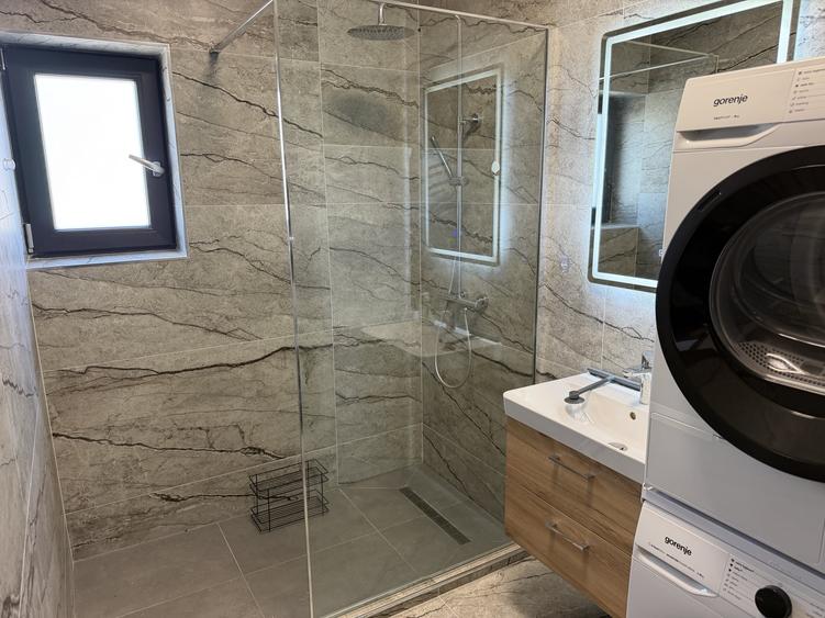 Apartament cu 2 camere decomandat, mobilat în Mihai Viteazul