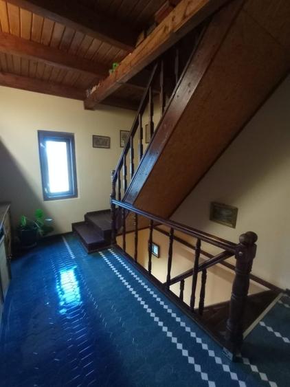 Casă individuală cu 6 camere cu Canalizare în Bucureștii Noi