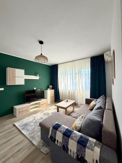 Apartament cu 2 camere semidecomandat în Podgoria