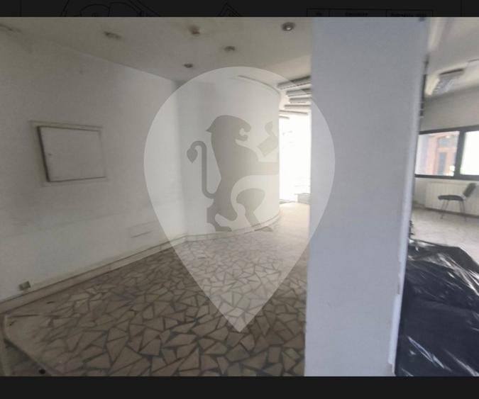 Spațiu comercial, de 185 mp, în Universitate