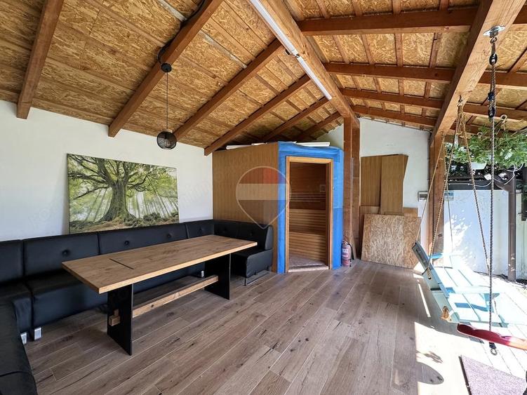 Casă cu 3 camere cu Teren 180 Mp în Central