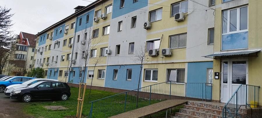 Proprietar inchiriez apartament 2 camere - 2