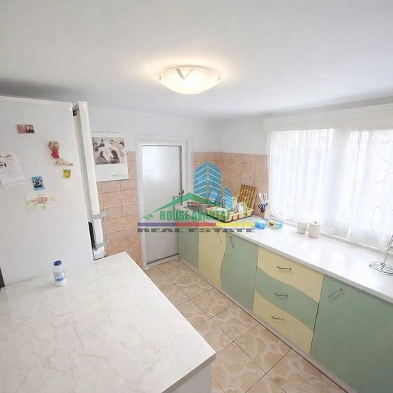 Casă cu 4 camere cu Teren 209 Mp în Central