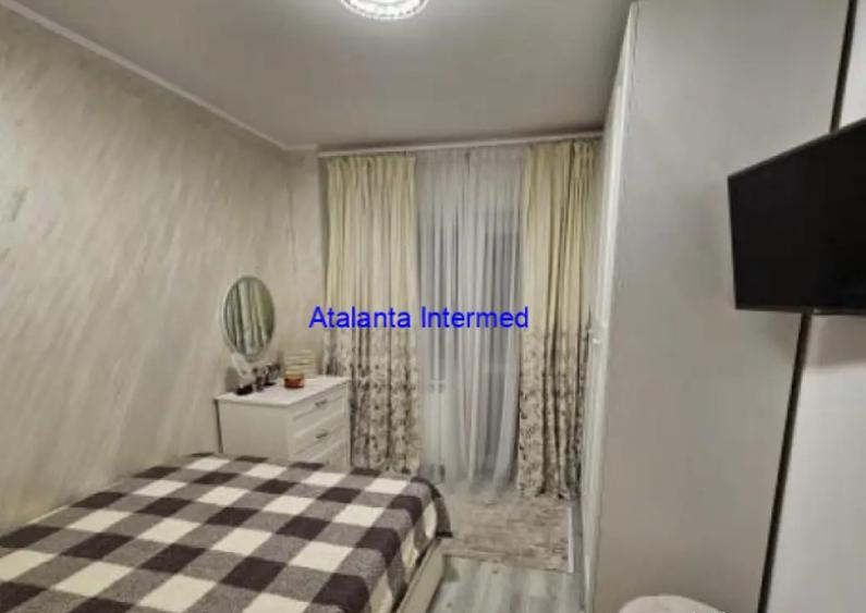 Apartament cu 3 camere decomandat, mobilat în Central