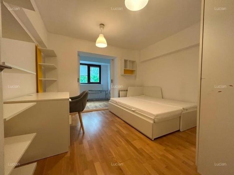 Apartament cu 3 camere decomandat, mobilat în Unirii