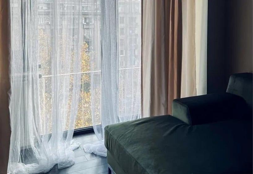 Apartament cu 2 camere semidecomandat, mobilat în Romană