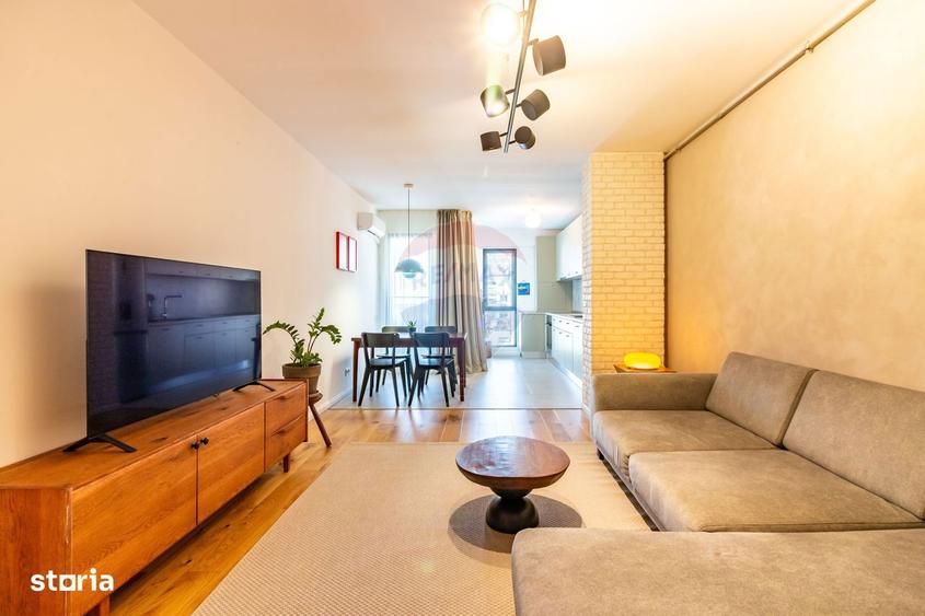 Apartament cu 2 camere, mobilat în Tei