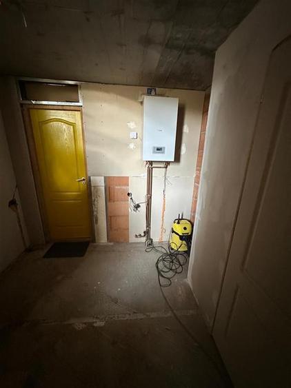 Casă cu 4 camere cu Teren 750 Mp în Exterior Sud