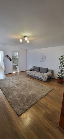 Casă cu 3 camere în Uverturii