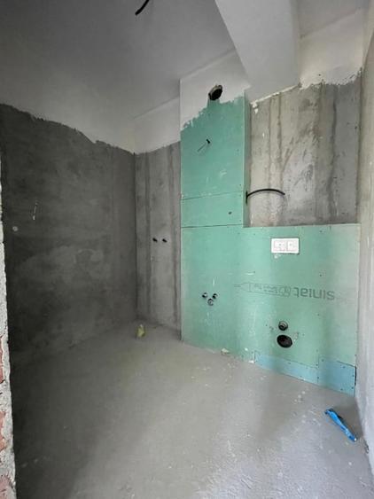 Apartament cu 3 camere decomandat în Bucureștii Noi
