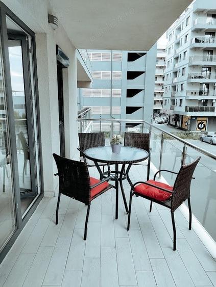 Proprietar inchiriez apartament 2 camere mobilat cu parcare pazita in Mamaia Nord De Silva - 6