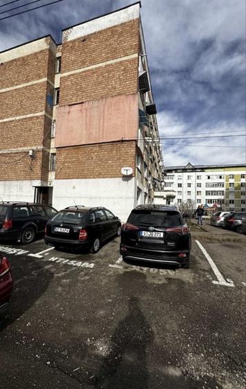 Garsonieră decomandată în Dărmănești