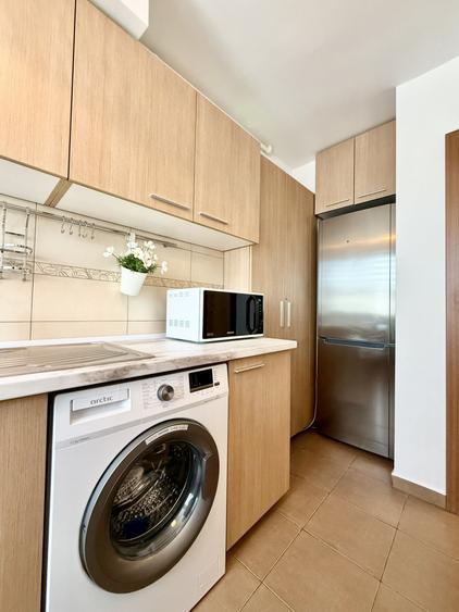 Apartament cu 2 camere decomandat, mobilat în P-ța Unirii
