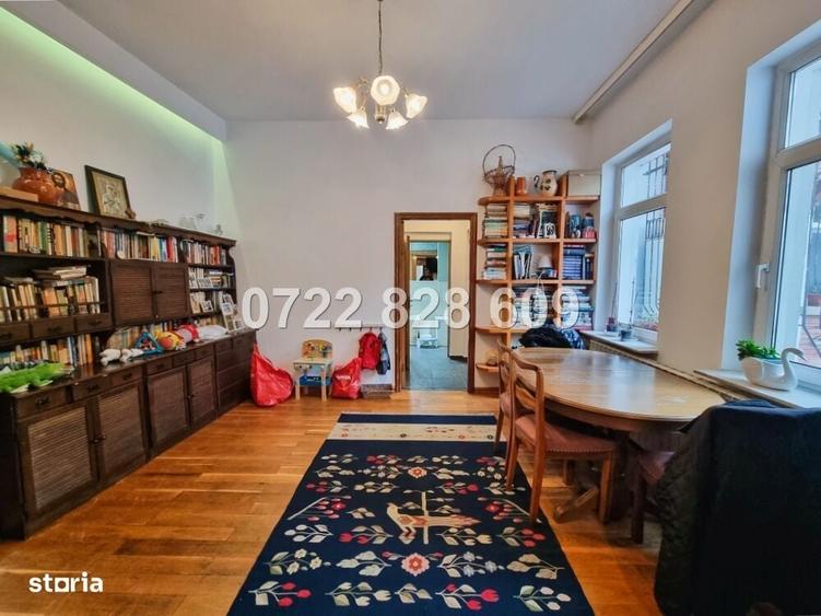 Casă cu 4 camere cu Teren 100 Mp în Central