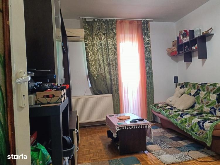 Apartament cu 2 camere decomandat în Gruia