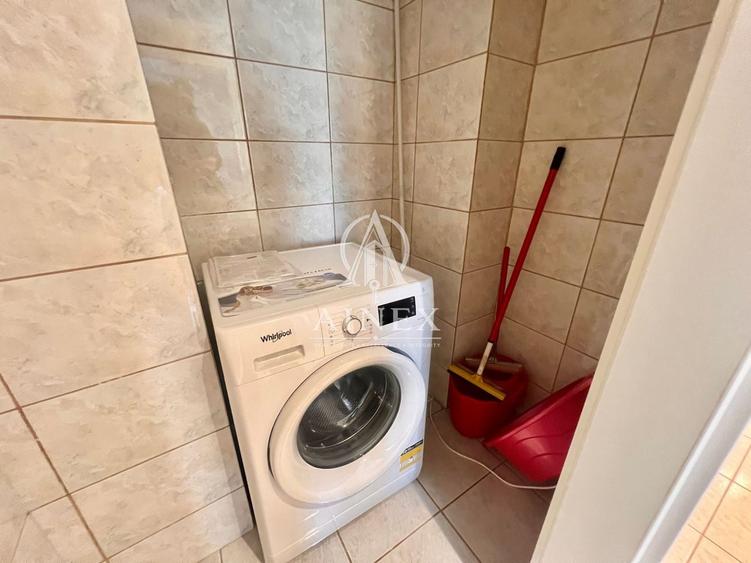 Apartament cu 3 camere, mobilat în Dacia