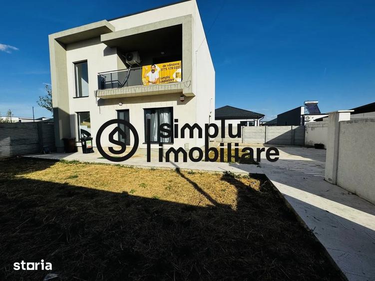 Casă cu 3 camere cu Teren 285 Mp în Malu Mare