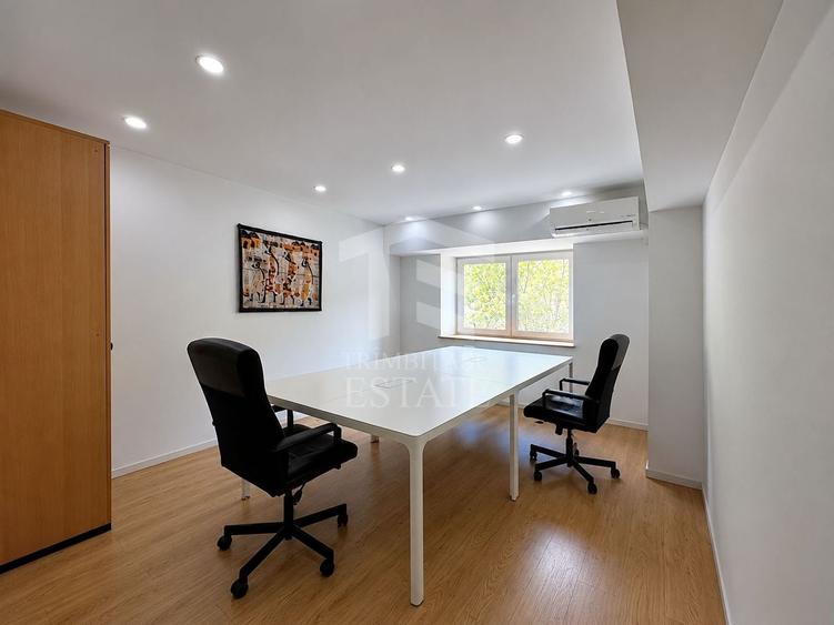 Apartament cu 3 camere decomandat în Decebal
