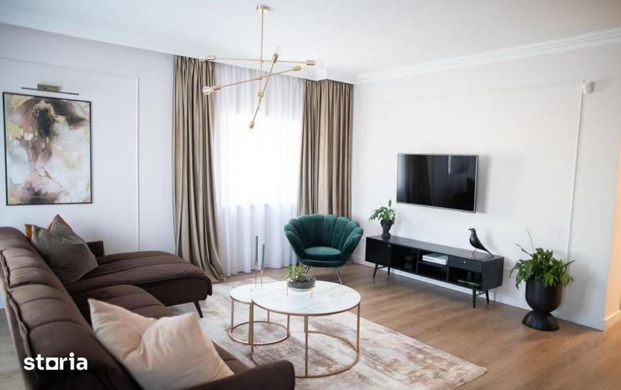 Apartament cu 3 camere semidecomandat în Ciupercenii Noi