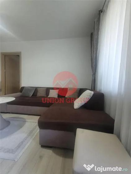 Apartament cu 2 camere decomandat în Tomis Mall