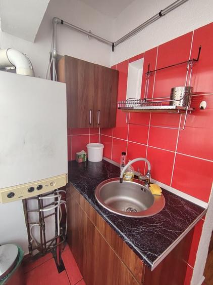 Inchiriez apartament cu o camera - 1