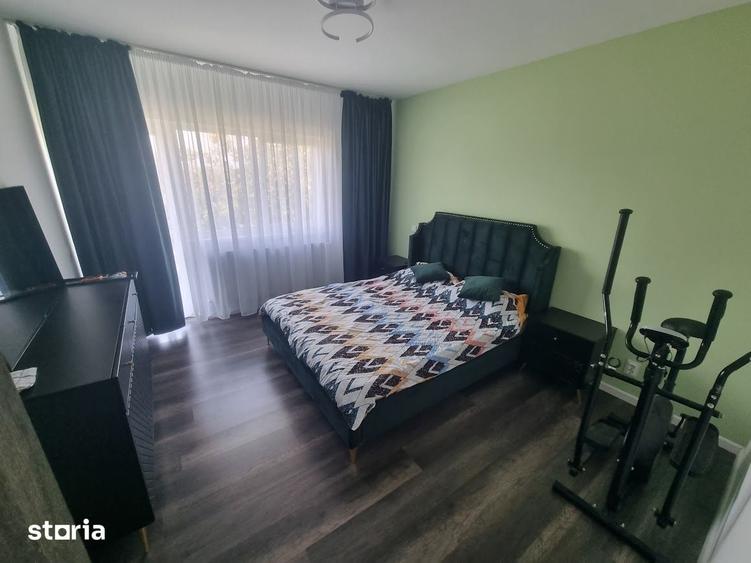 Casă cu Teren 1220 Mp în Central